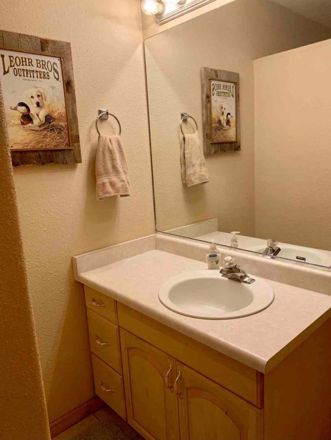 Adventure Awaits 3King Bed,2Bath Log Cabin In Heart Of Duck Creek Village! Exterior foto