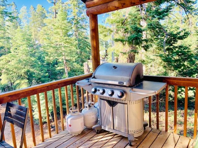Adventure Awaits 3King Bed,2Bath Log Cabin In Heart Of Duck Creek Village! Exterior foto